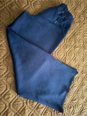 SPANX Men's Deep Blue Jogger Sweatpants with Drawstring